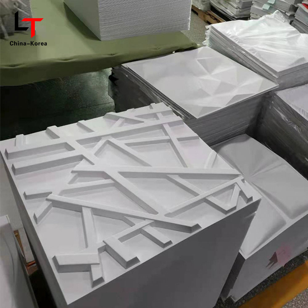 Modern 3D PVC Väggpanel/Klistermärke Interiör Vattentät Matt Svart Diamantform för Vardagsrum Sovrum Väggdekoration Vattentät